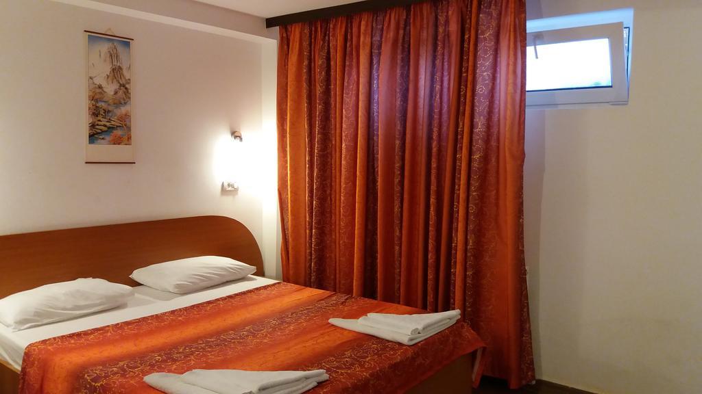 Marynero Hotel Navodari Exterior photo